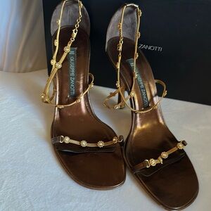 Vintage Giuseppe Zanotti, Leather Sandals. Size 391/2  *Needs New Heel Tips